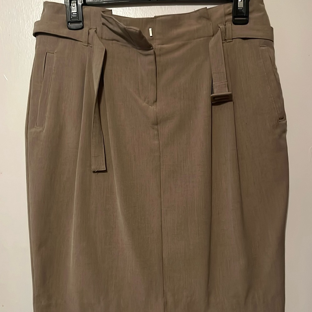 Coffee pencil skirt
